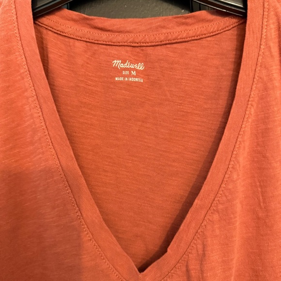 Madewell v neck tissue tank sz M - red clay - Picture 3 of 4